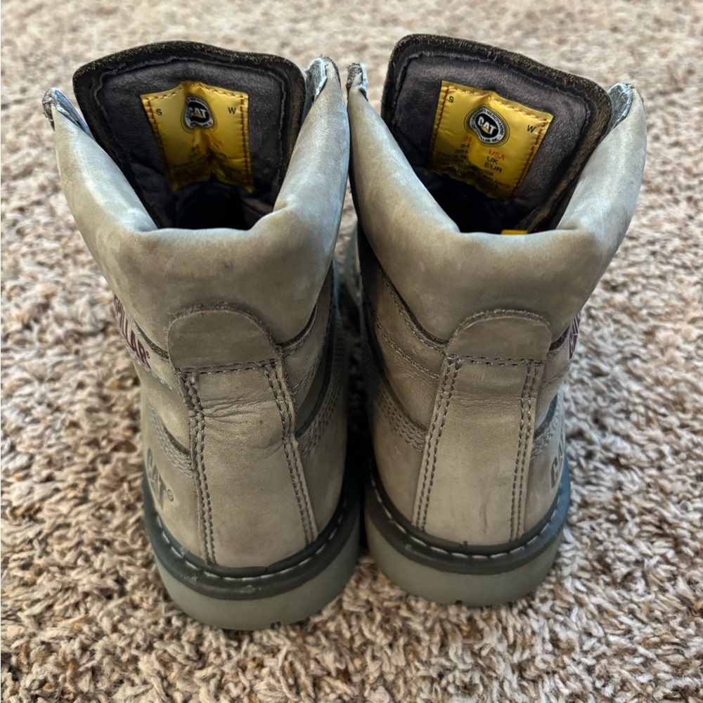 Women’s Caterpillar work boots - Picture 3 of 5
